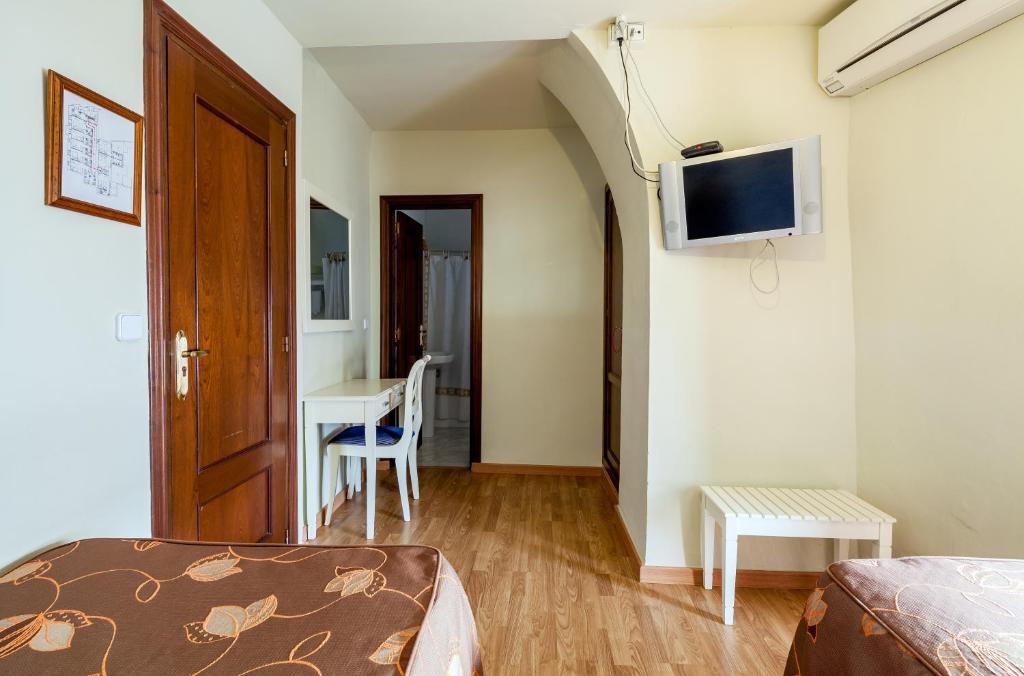Hostal El Caballo Blanco Osuna Room photo